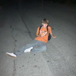 Meet your Posher, Bill